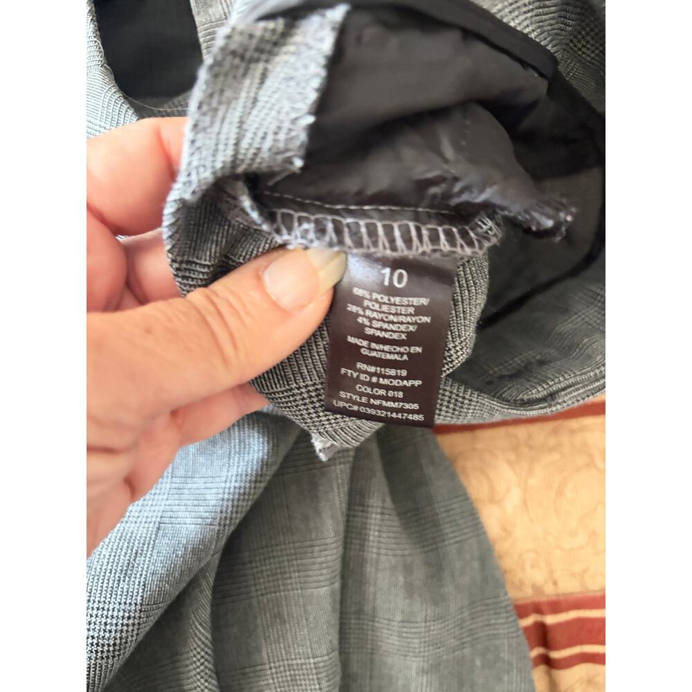 Nicole Miller Gray Pants Size 10 - Picture 4 of 6